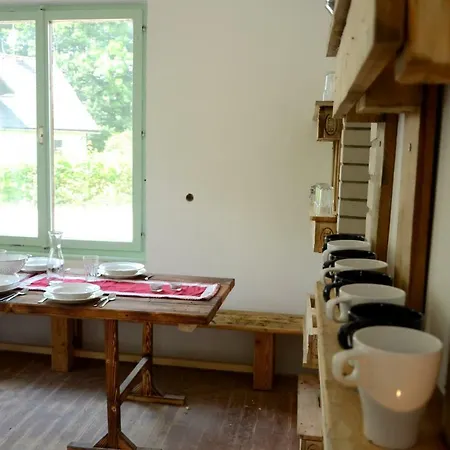 Garden House بيت شباب بليد