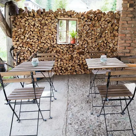 Garden House بيت شباب *