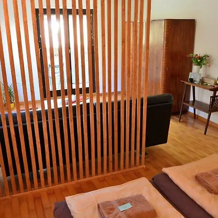 Garden House بيت شباب *